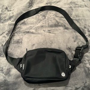 Lululemon Everywhere Belt Bag Large 2L